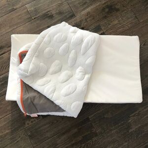 Organic Nook Pebble Changing Pad